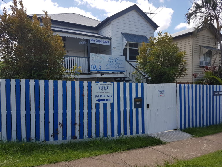 Dr Joanne Sargeant | Social & Emotional Wellbeing for Children & Adolescents